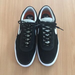 NIKE SB BRUIN HYPERFEEL